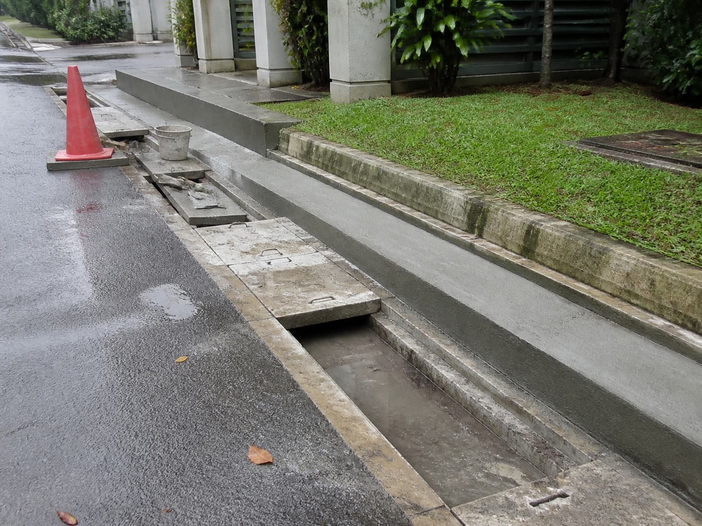 External civil works to a car park and drainage area at a commercial property.